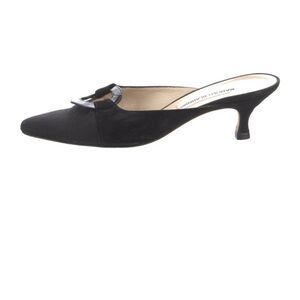 Manolo Blahnik Elegant Black Mules